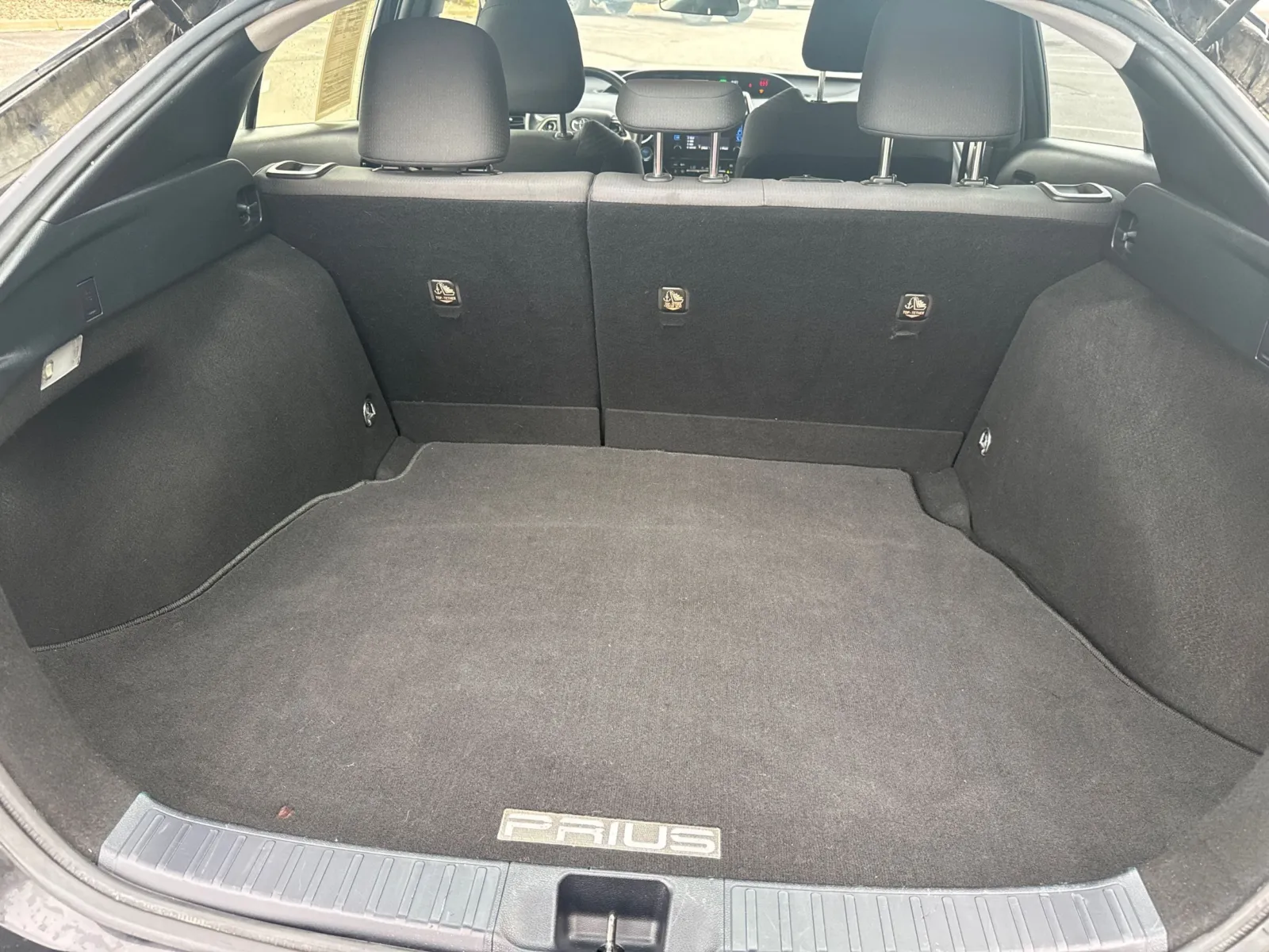 Toyota Prius photo 23