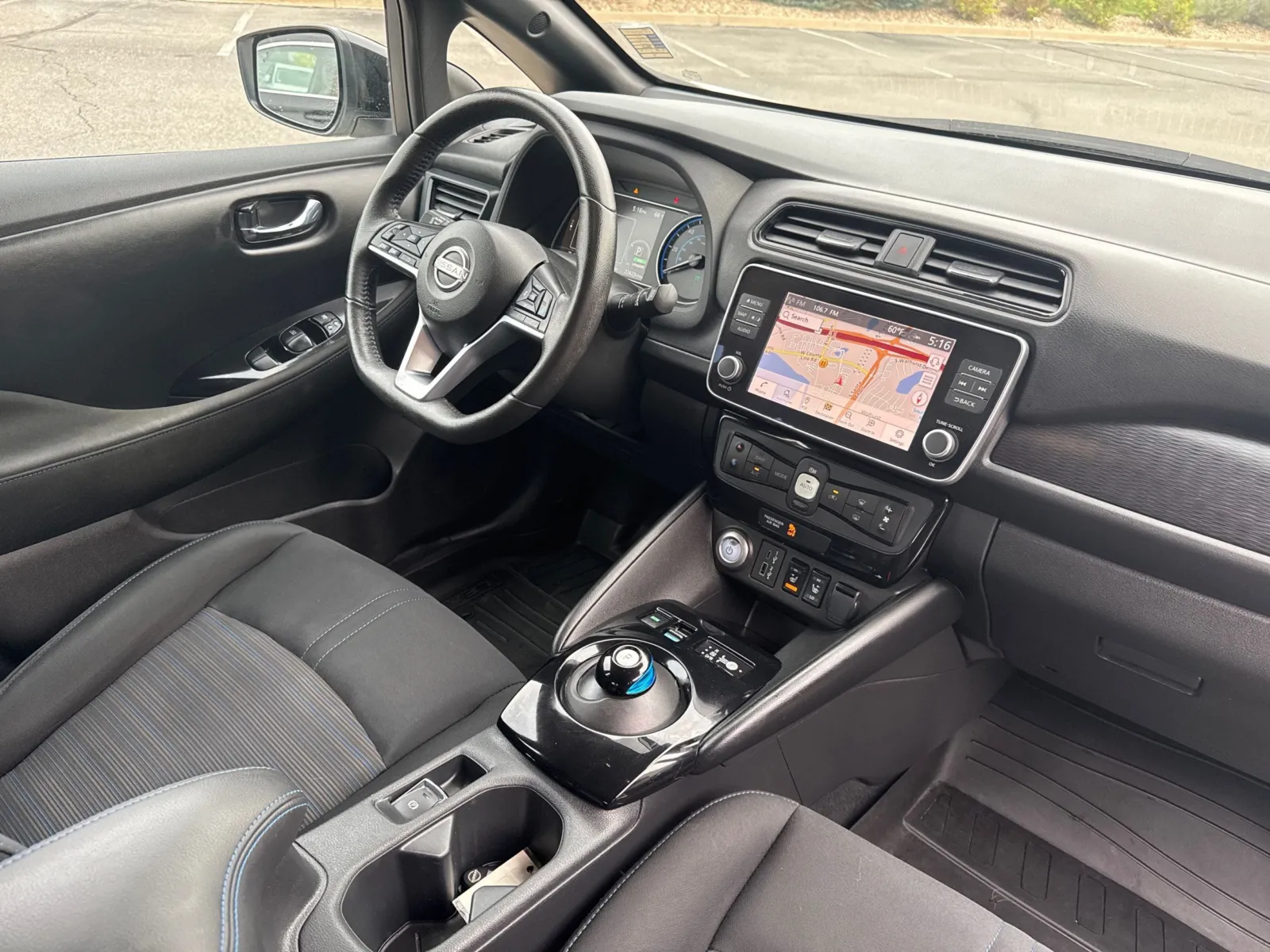 Nissan Leaf photo 19