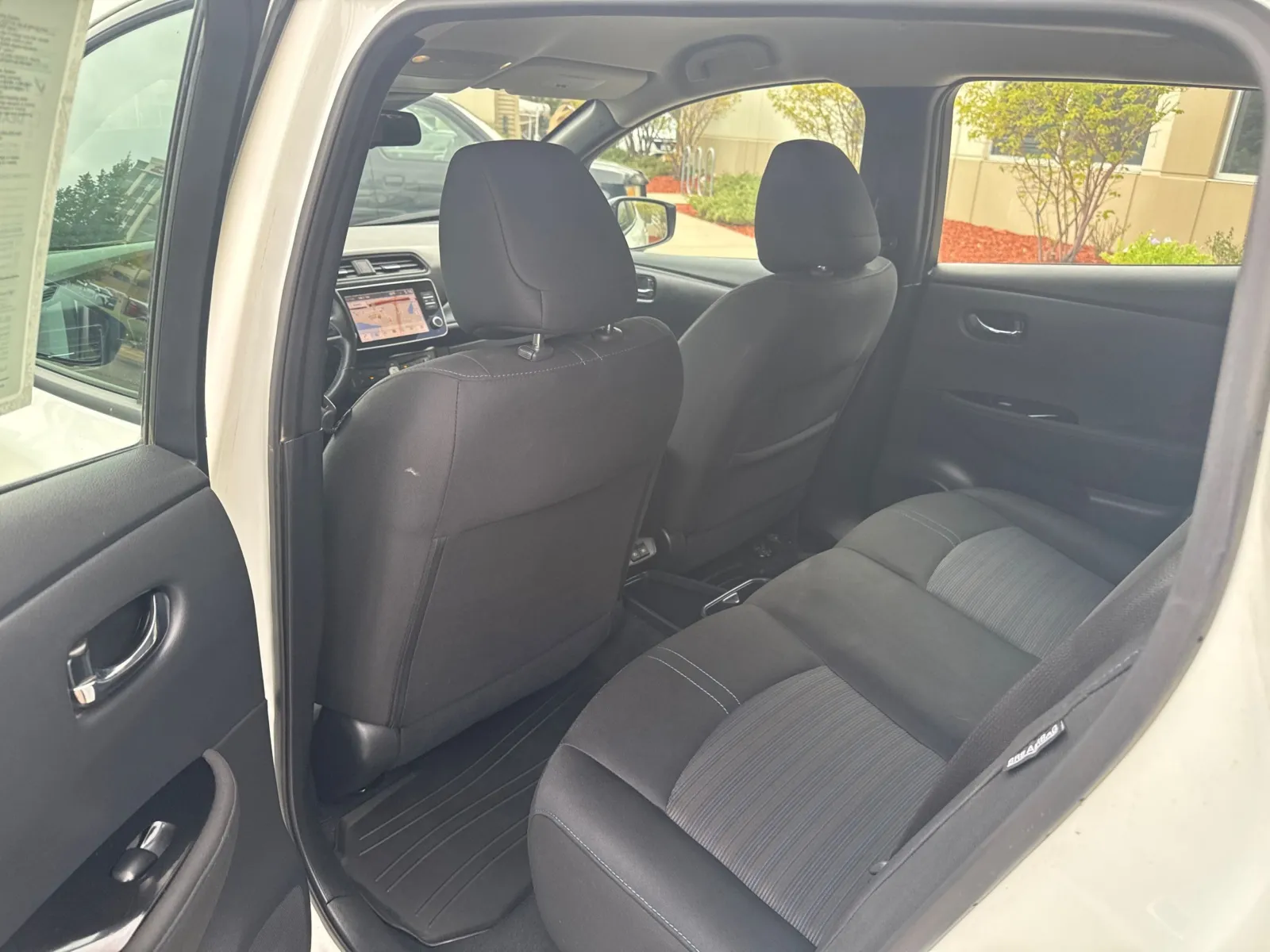 Nissan Leaf photo 22