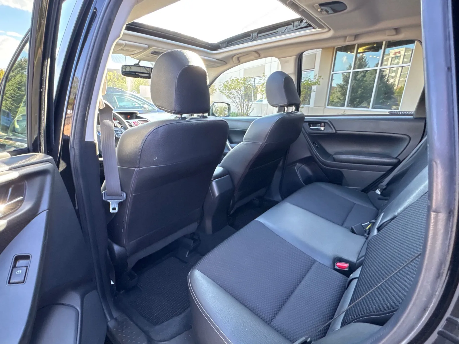 Subaru Forester photo 23