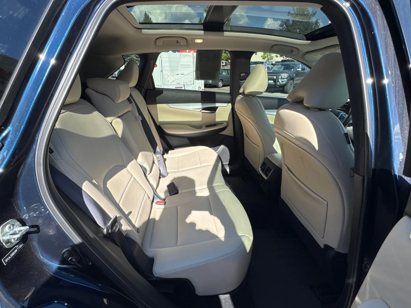 Infiniti QX50 photo 24