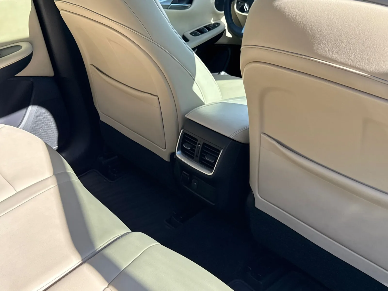 Infiniti QX50 photo 23