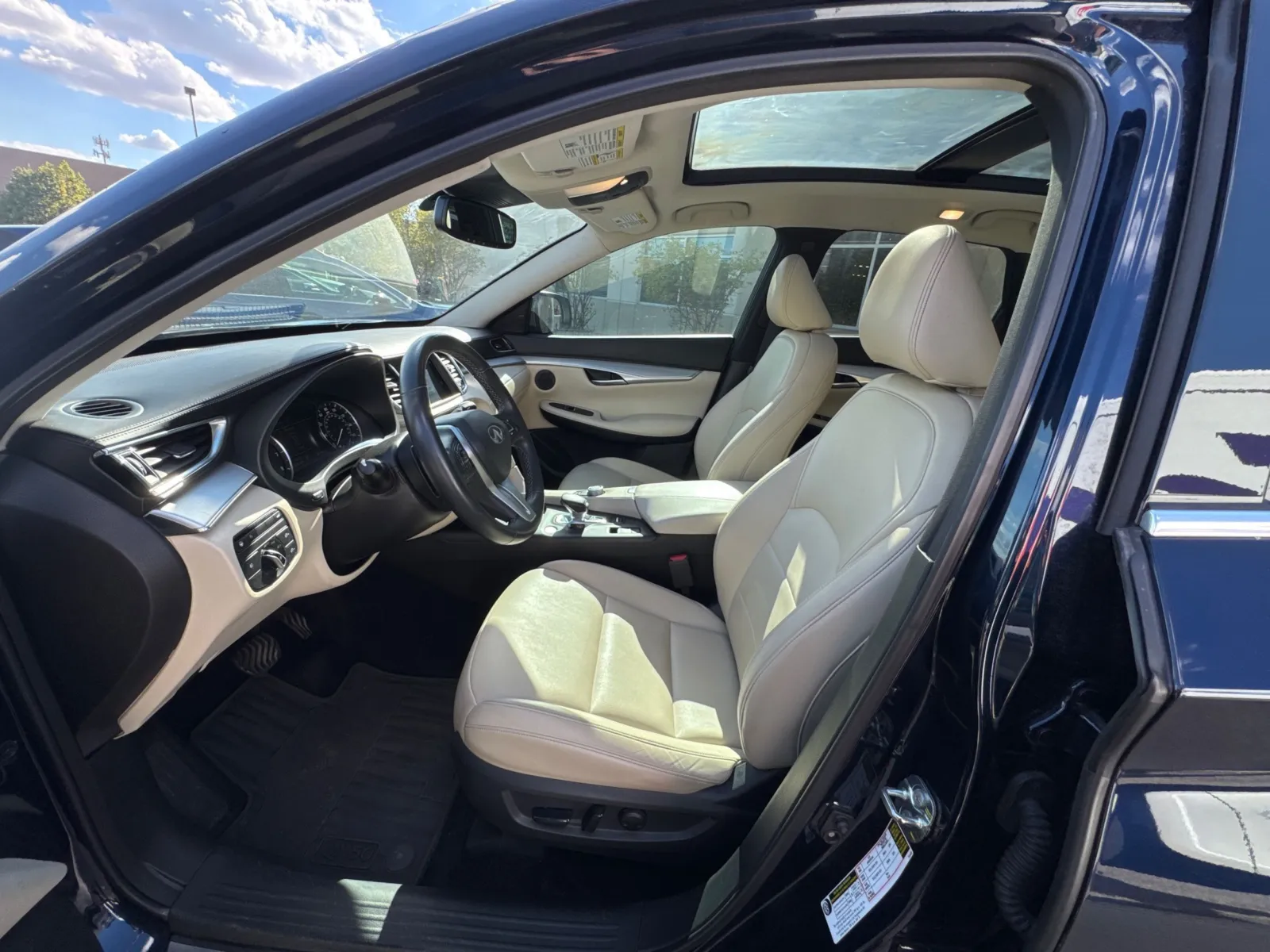 Infiniti QX50 photo 31