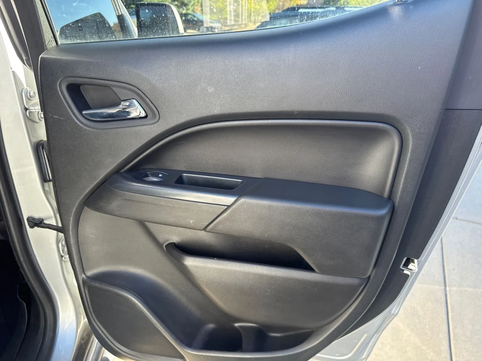 Chevrolet Colorado photo 19