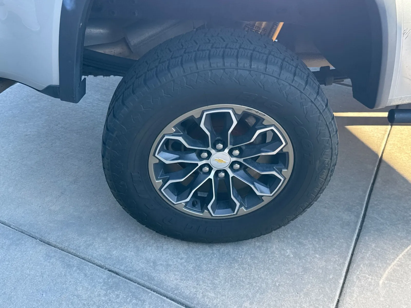 Chevrolet Colorado photo 14