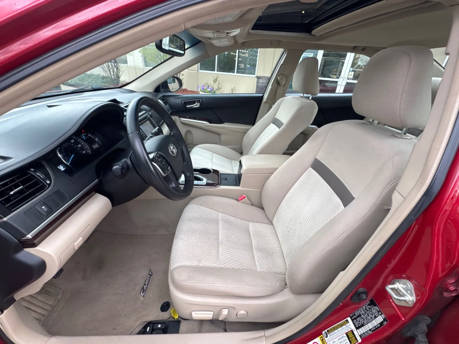 Toyota Camry photo 25