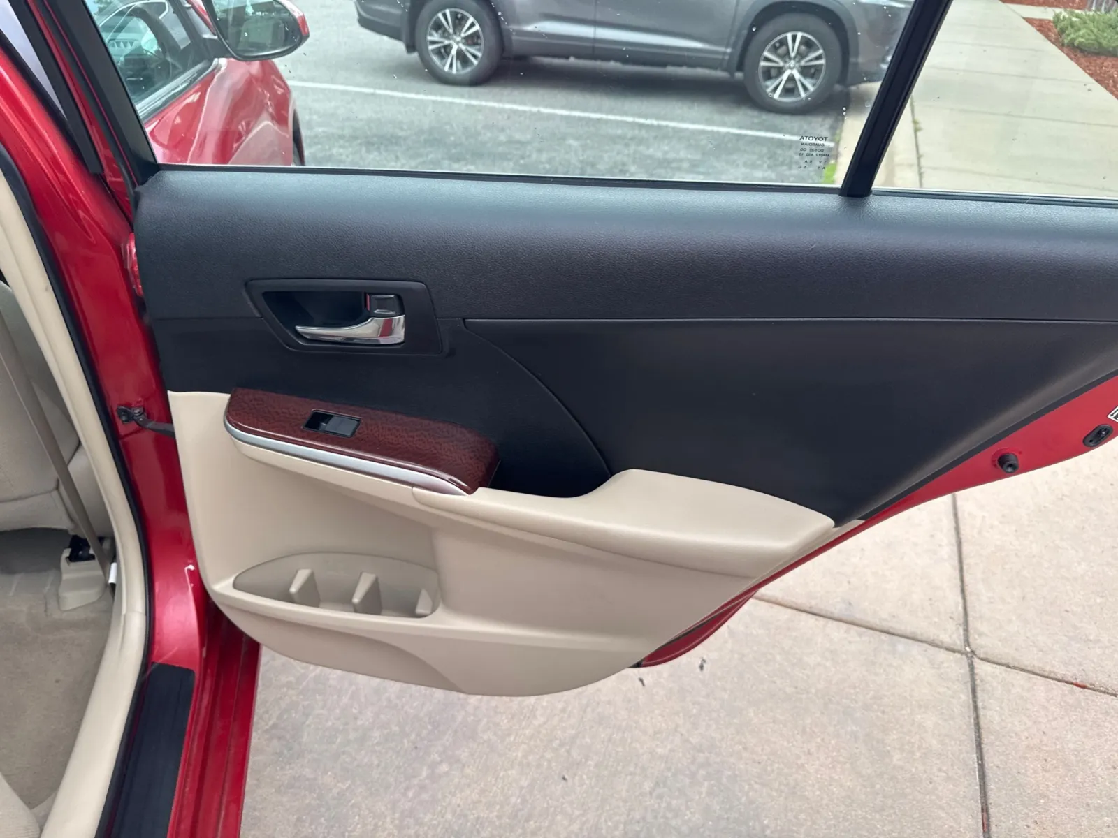 Toyota Camry photo 20