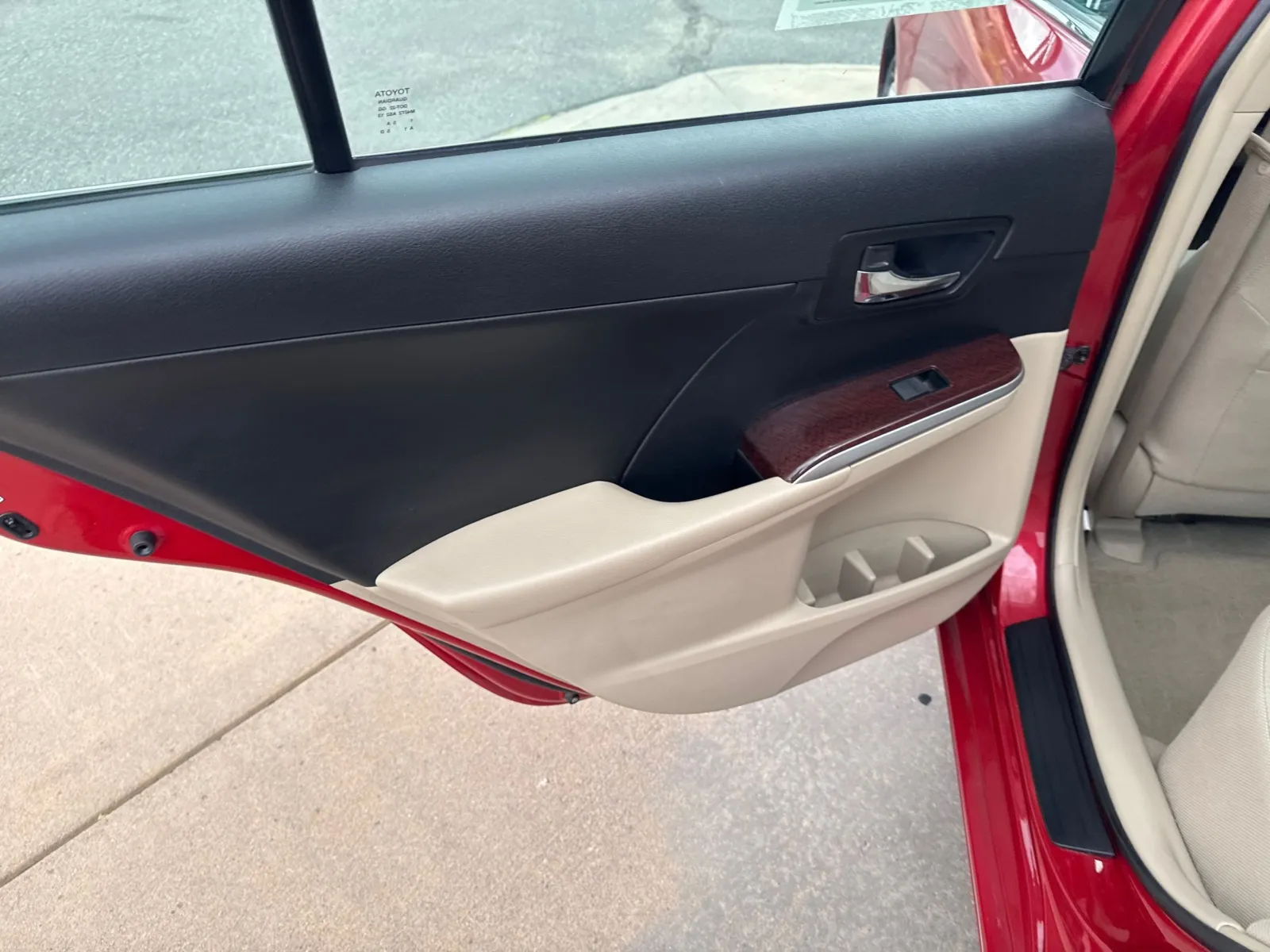 Toyota Camry photo 21