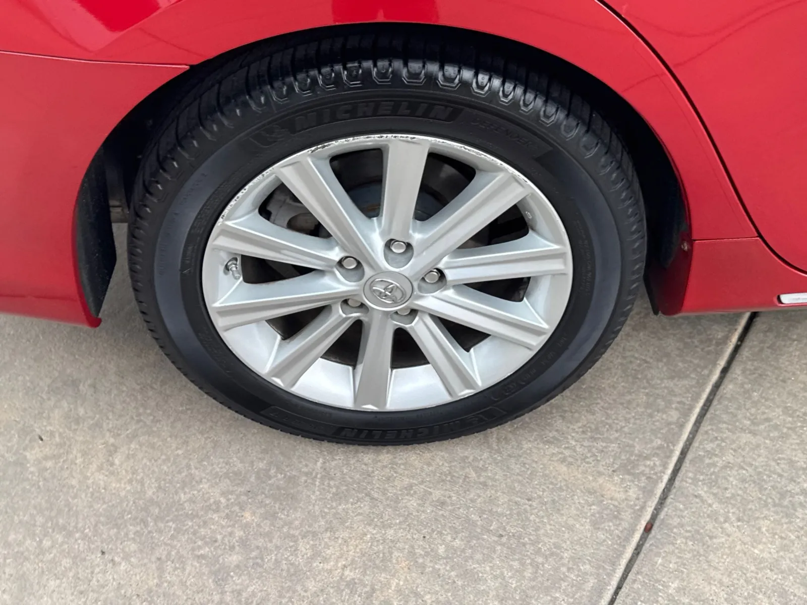 Toyota Camry photo 13