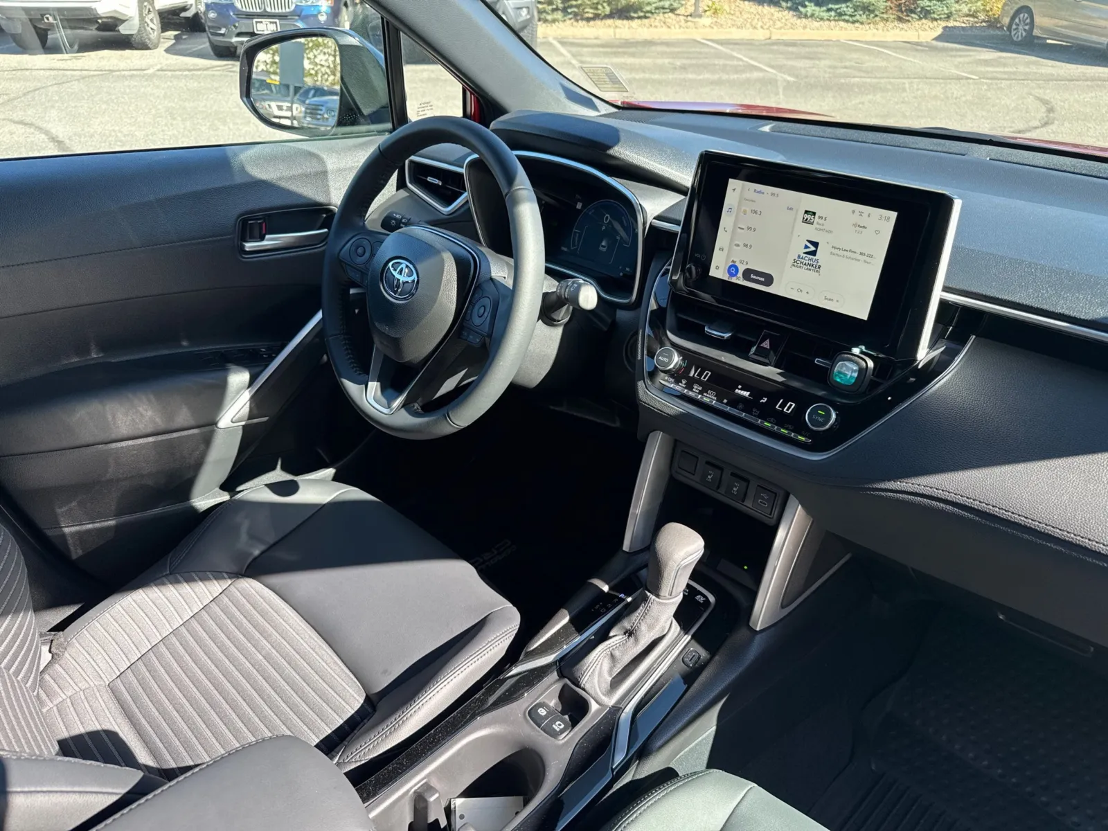 Toyota Corolla Cross photo 18