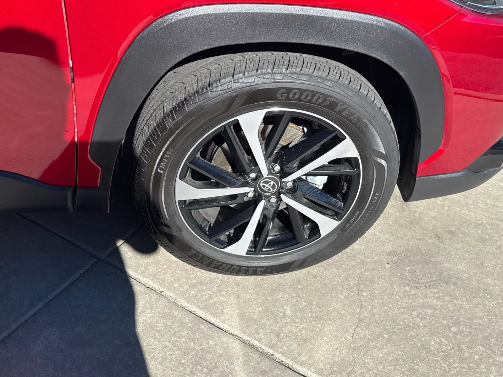 Toyota Corolla Cross photo 15