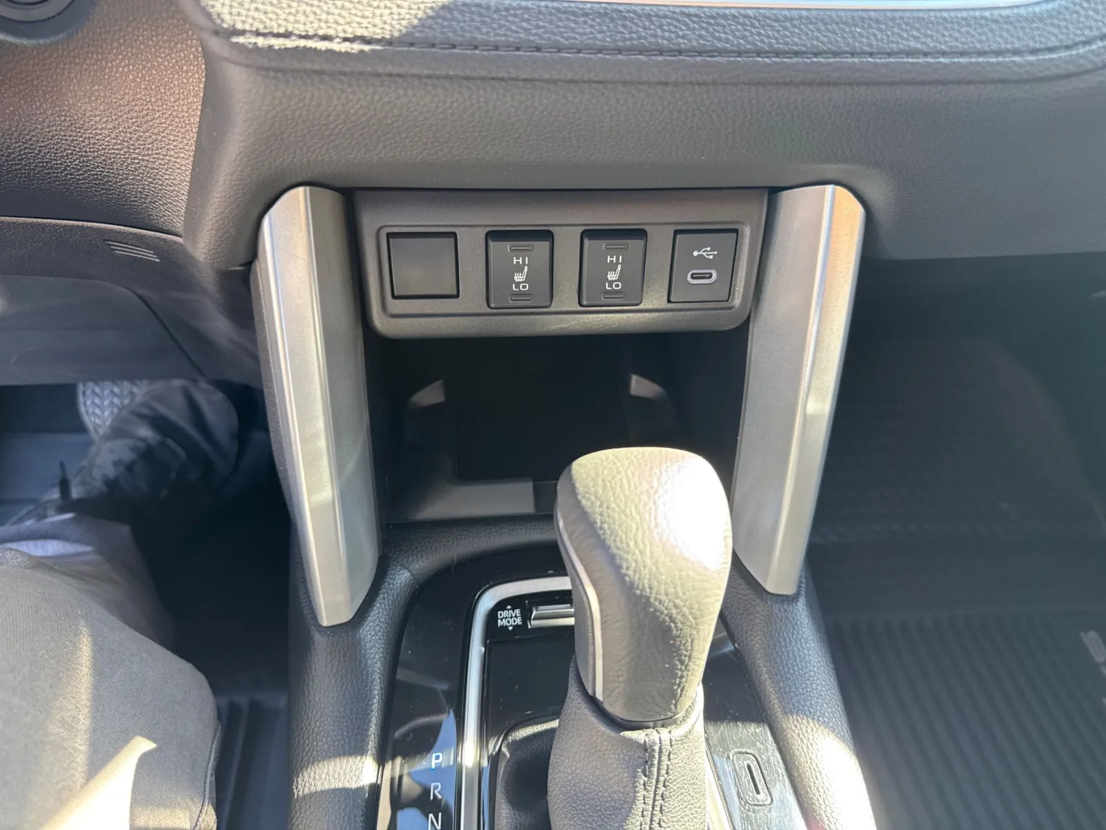 Toyota Corolla Cross photo 32