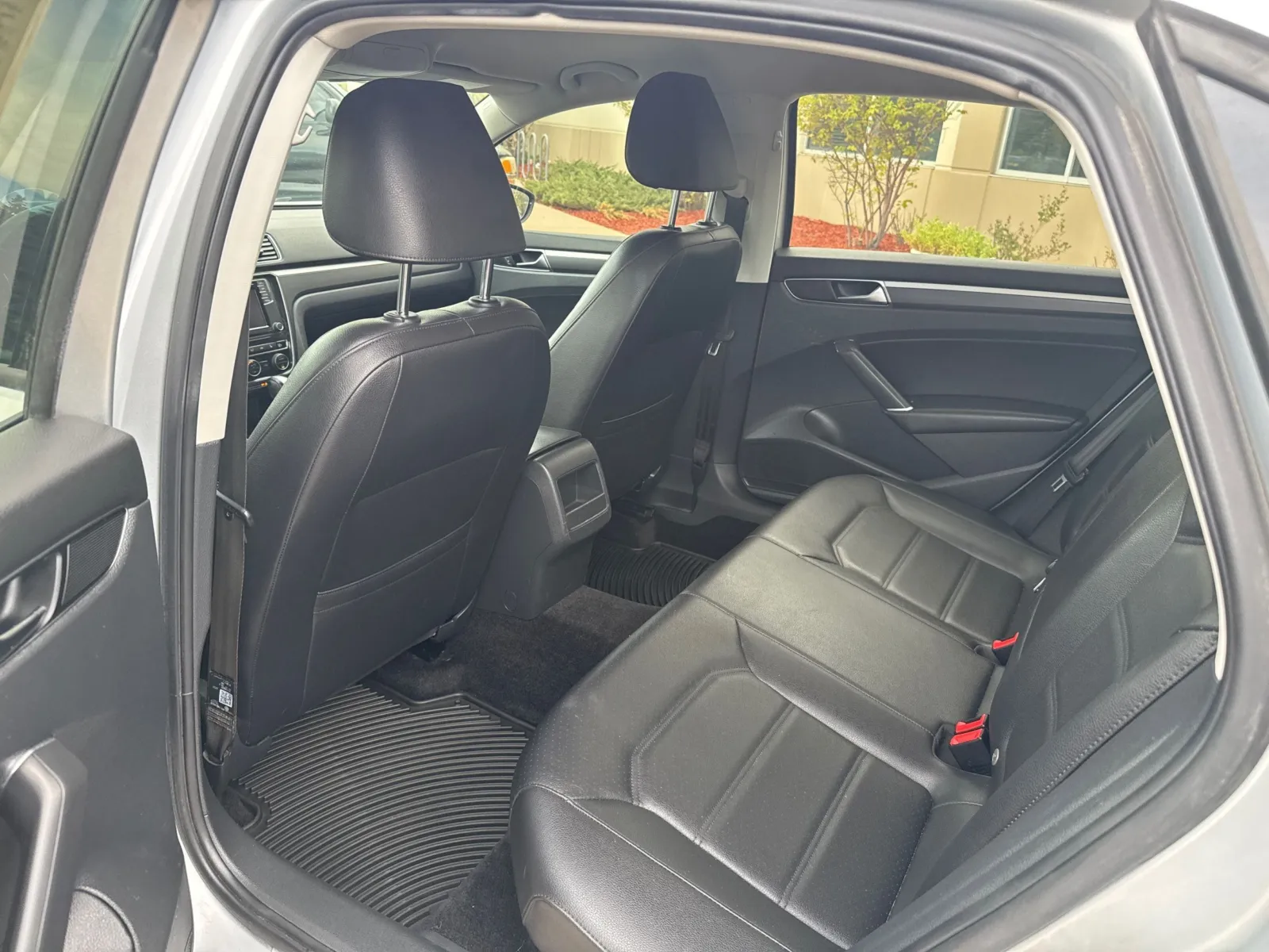 Volkswagen Passat photo 23