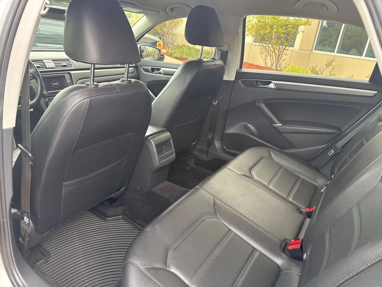 Volkswagen Passat photo 24