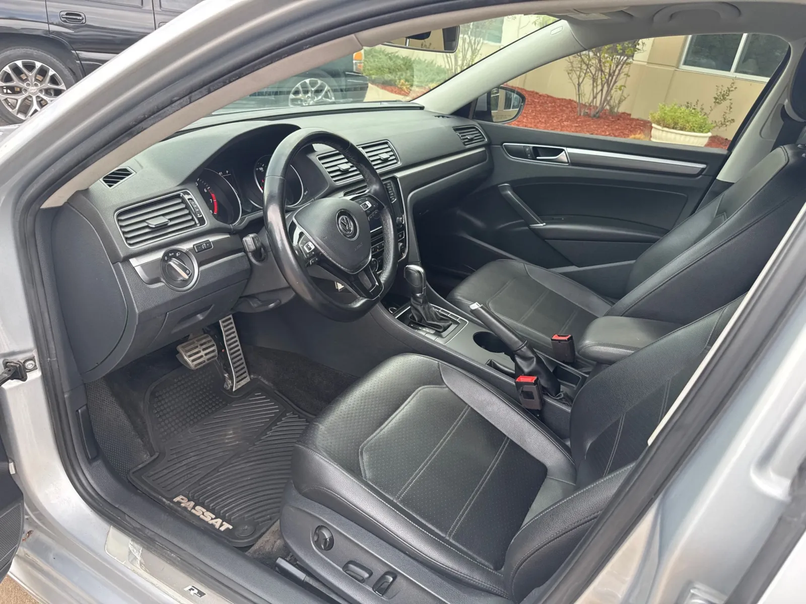 Volkswagen Passat photo 25
