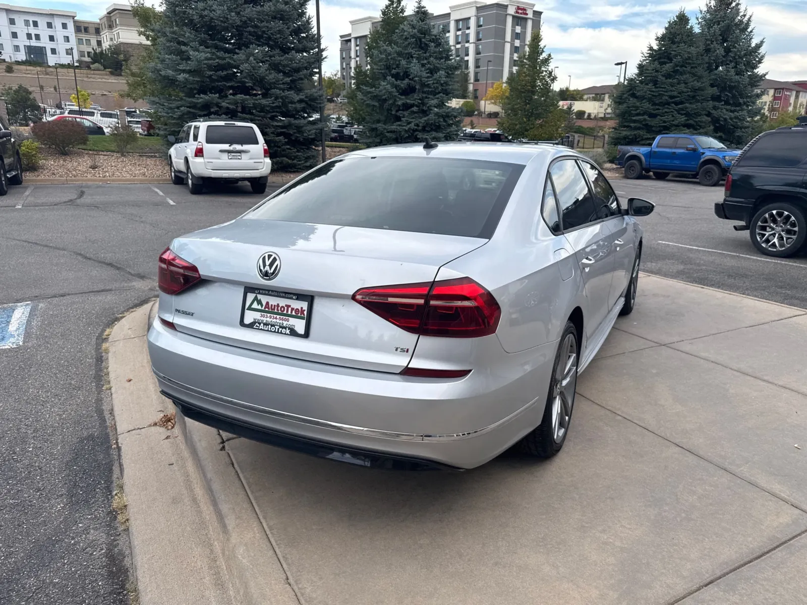 Volkswagen Passat photo 7