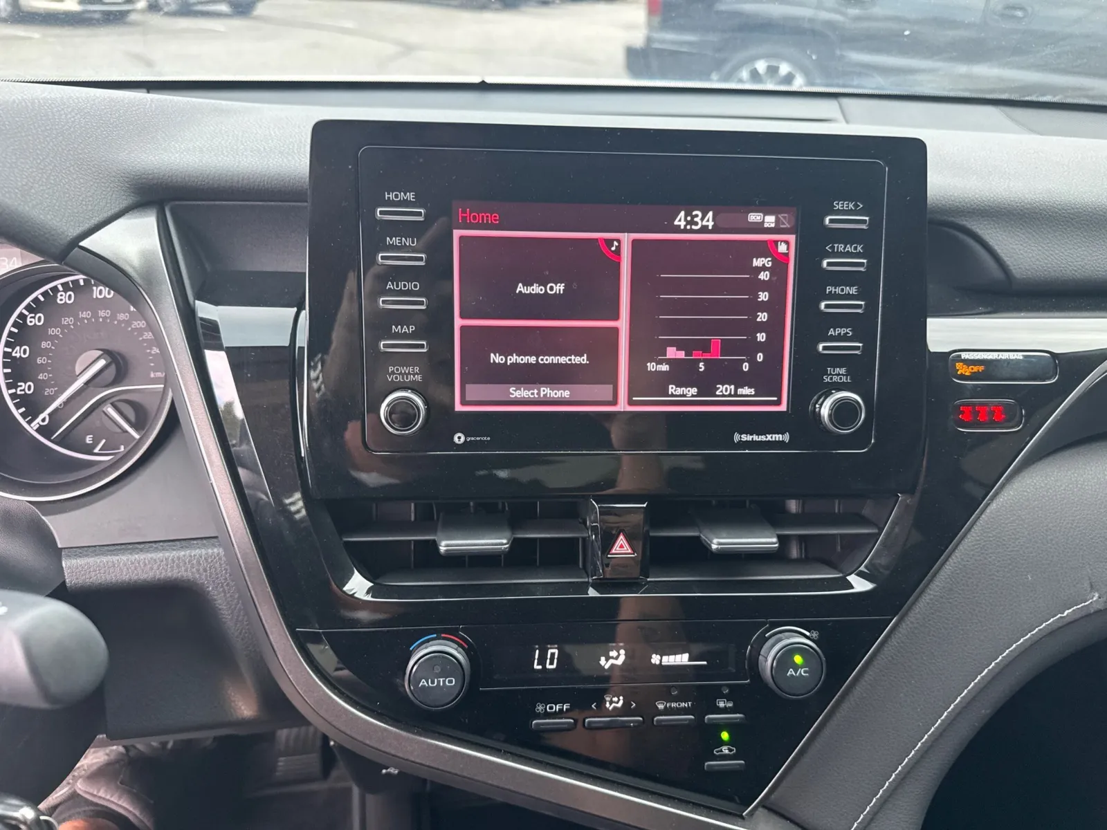 Toyota Camry photo 28