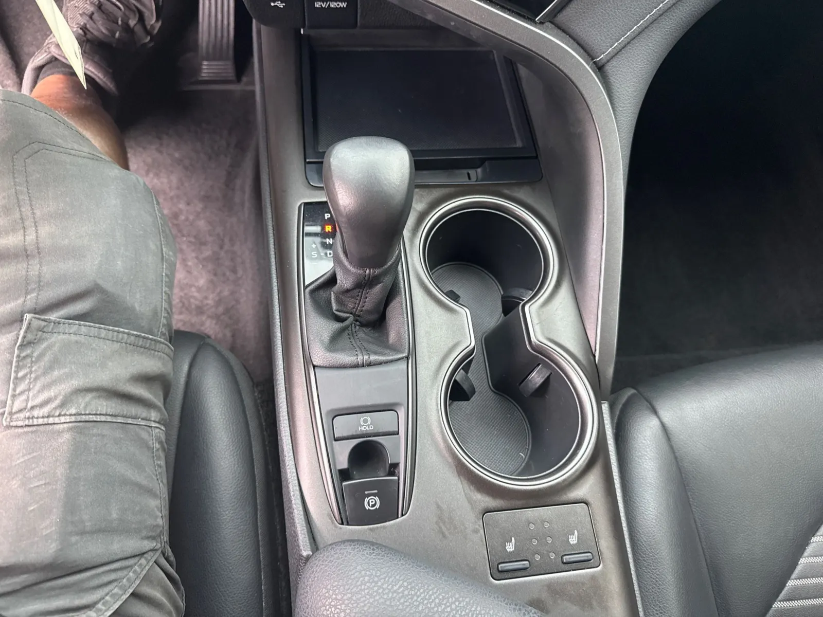 Toyota Camry photo 31
