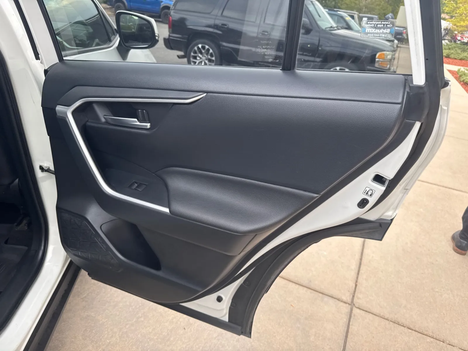 Toyota RAV4 photo 18