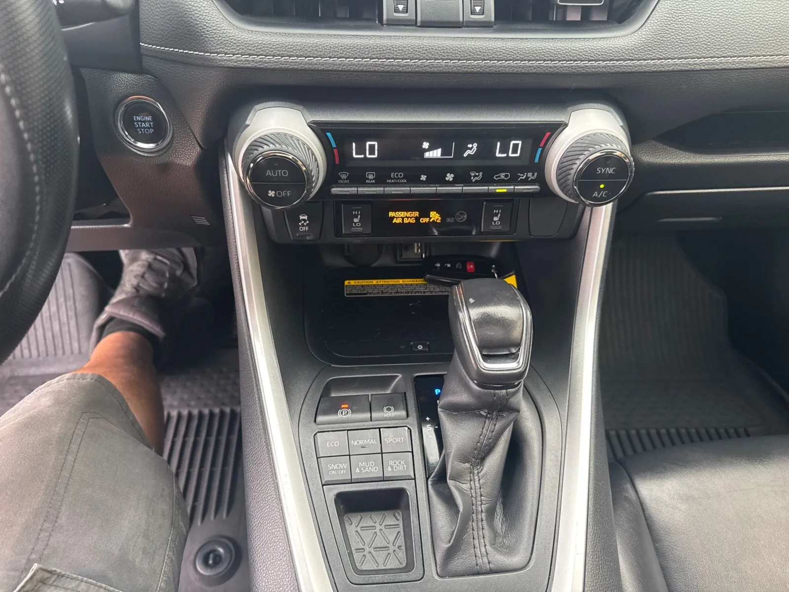 Toyota RAV4 photo 28