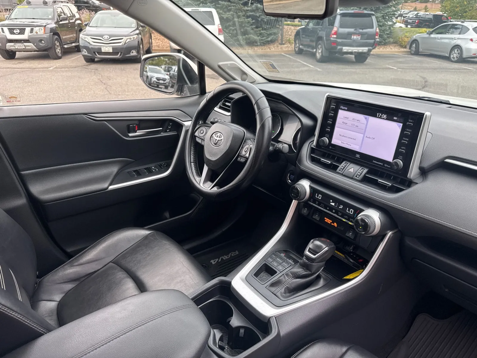 Toyota RAV4 photo 17