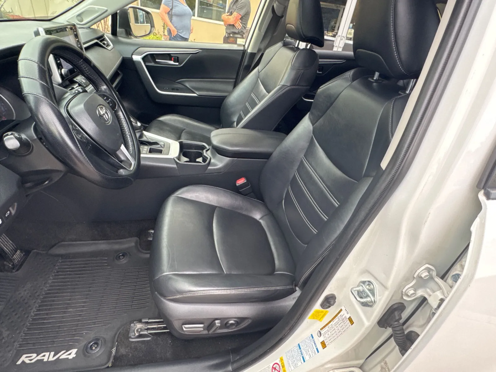 Toyota RAV4 photo 23