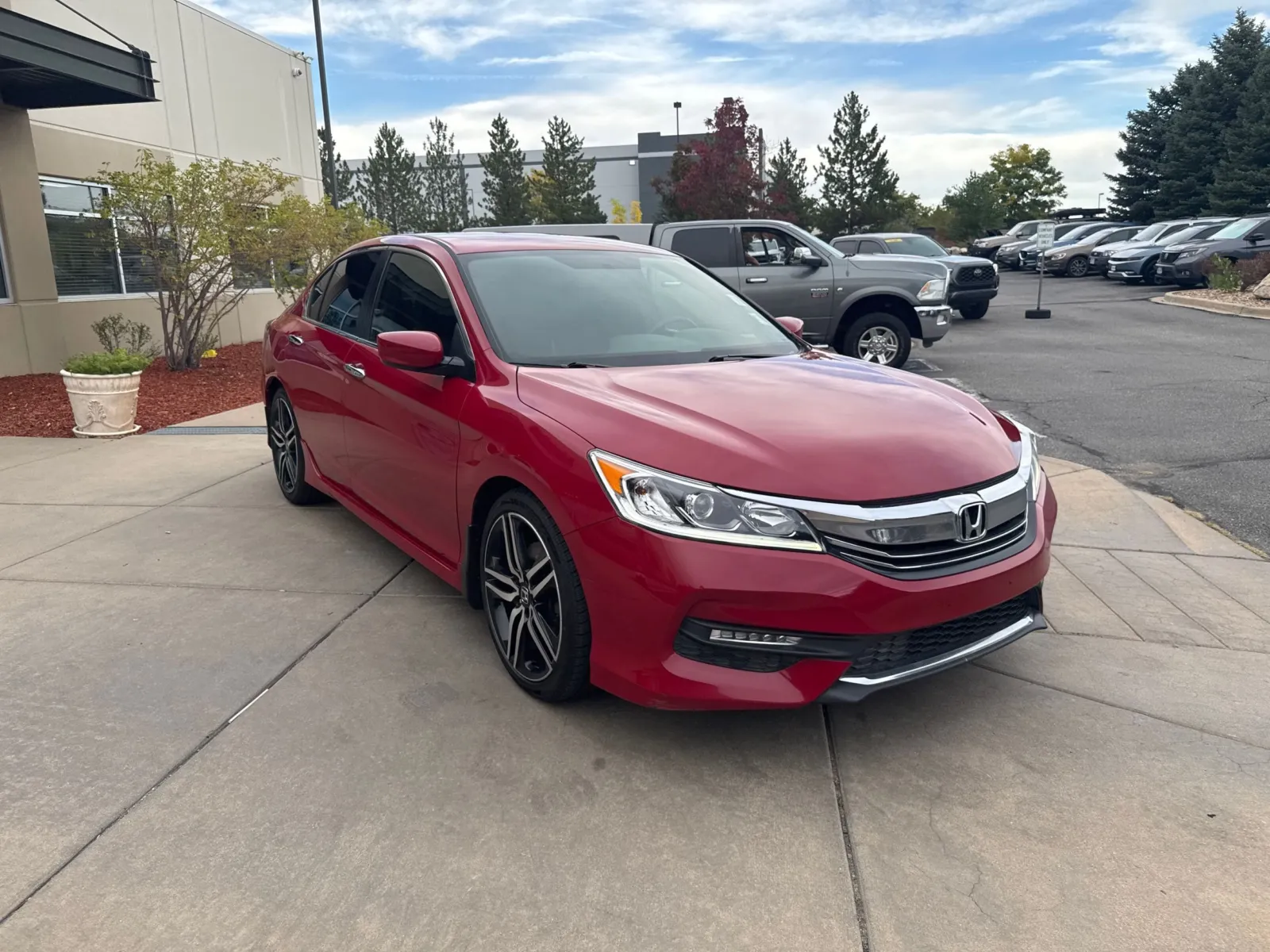 Honda Accord photo 5