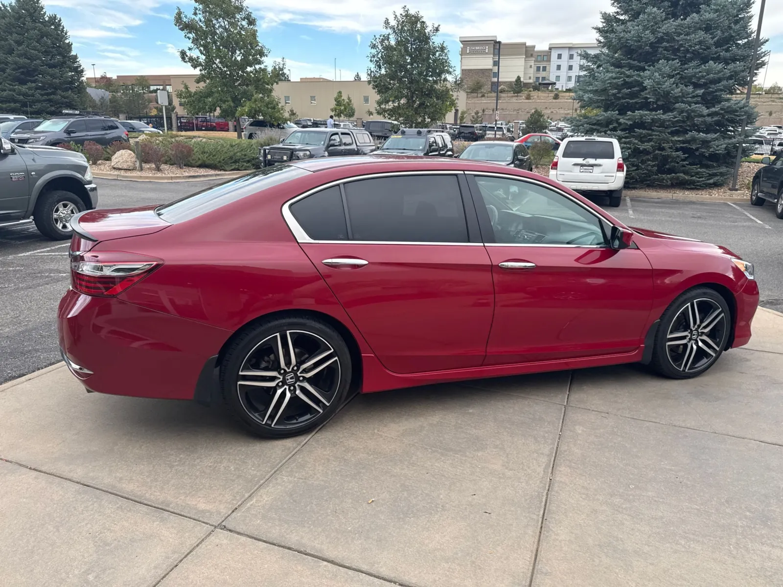 Honda Accord photo 7