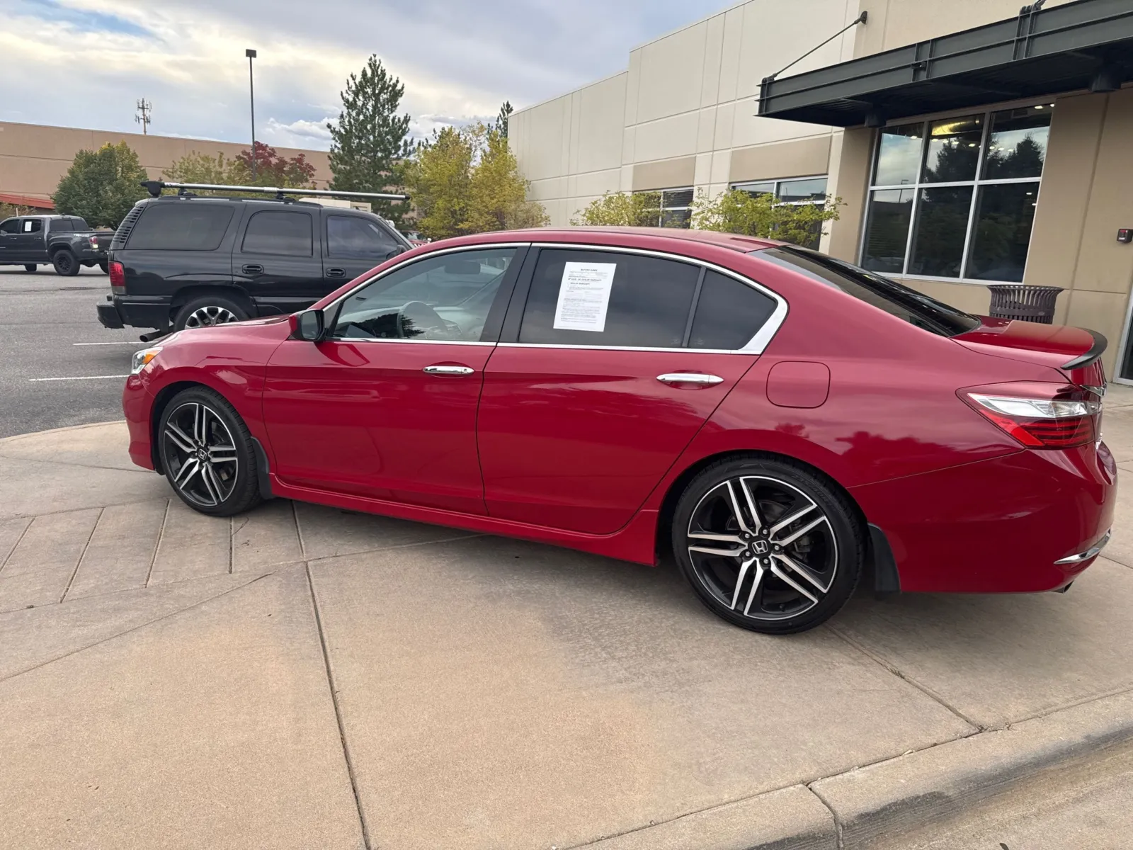 Honda Accord photo 11