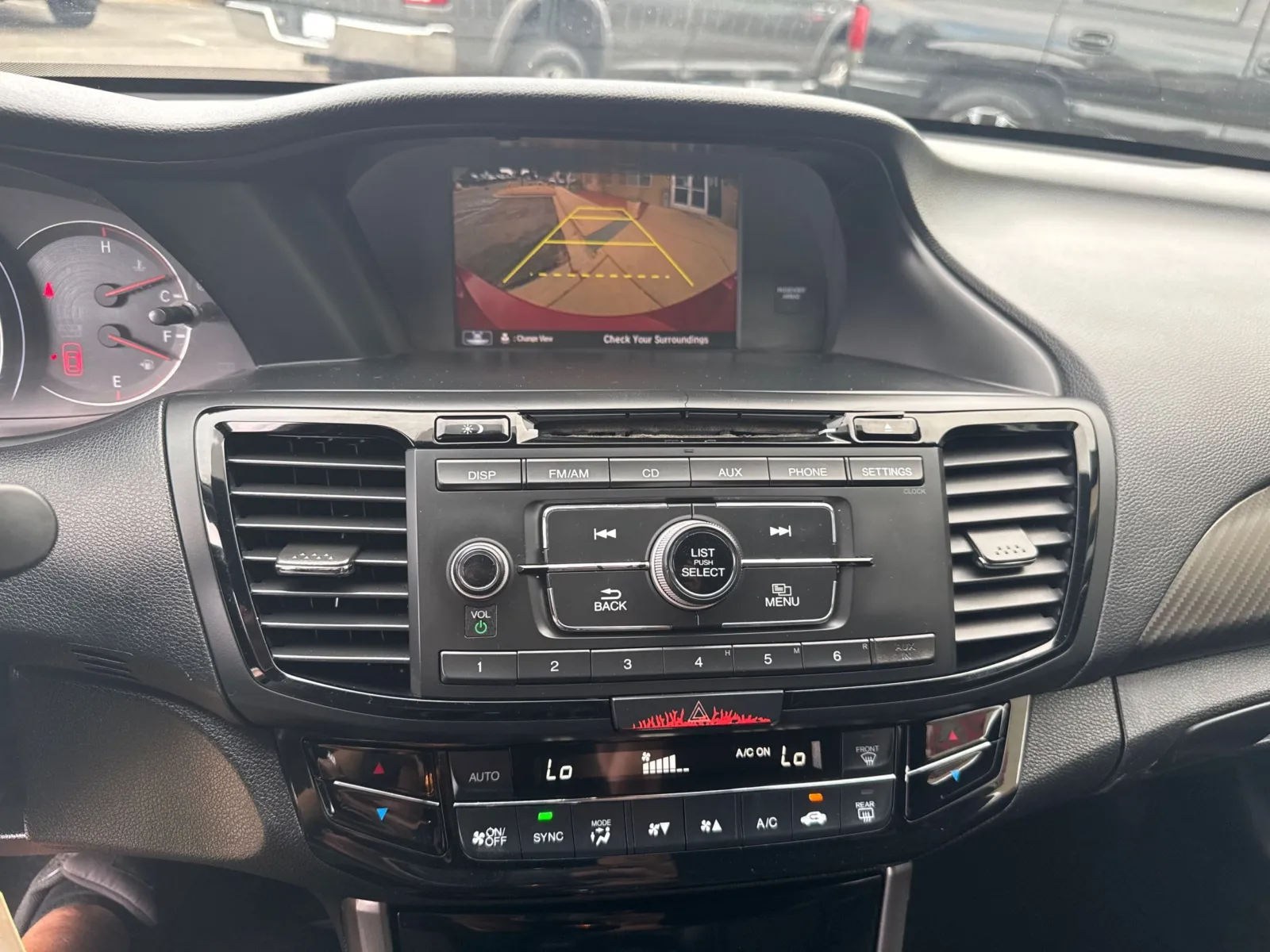 Honda Accord photo 28