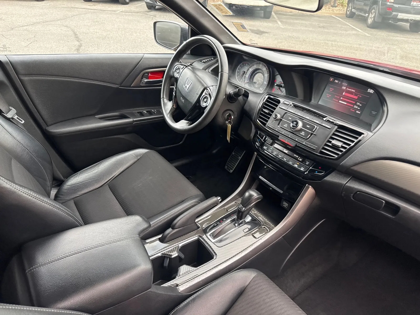 Honda Accord photo 19