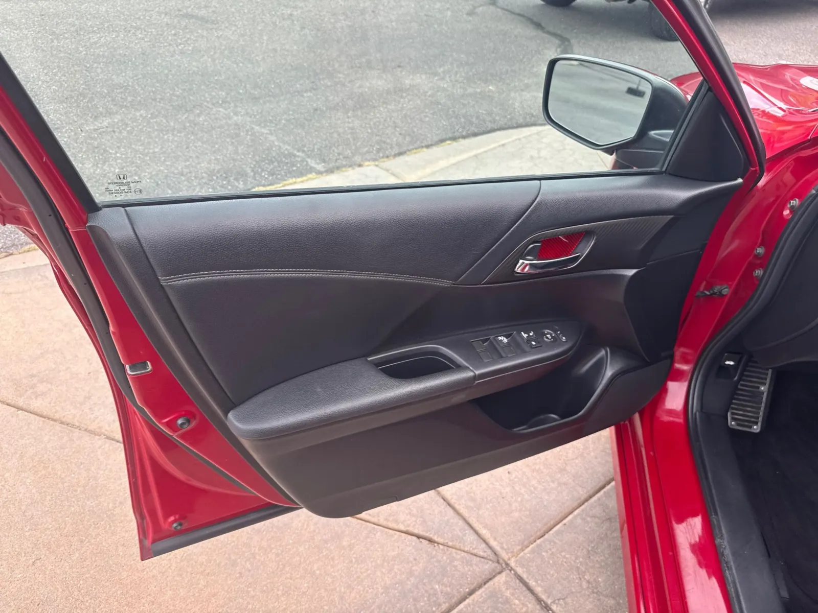 Honda Accord photo 23