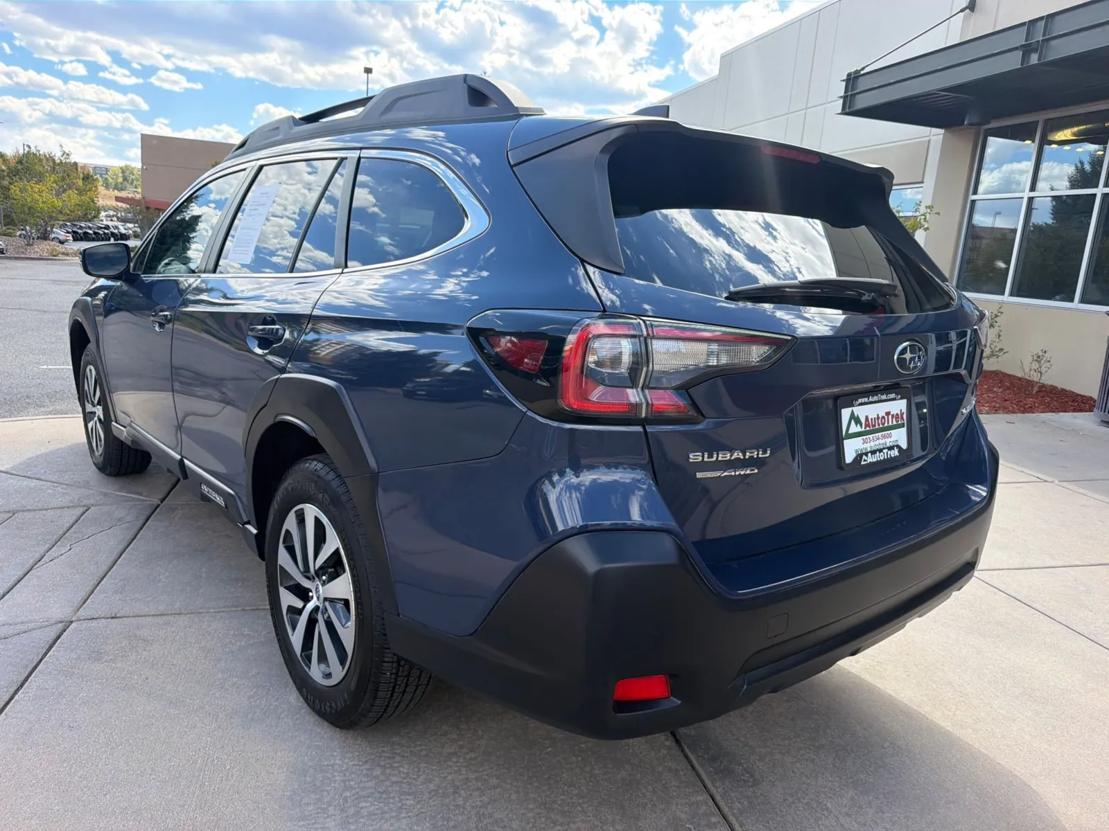 Subaru Outback photo 8