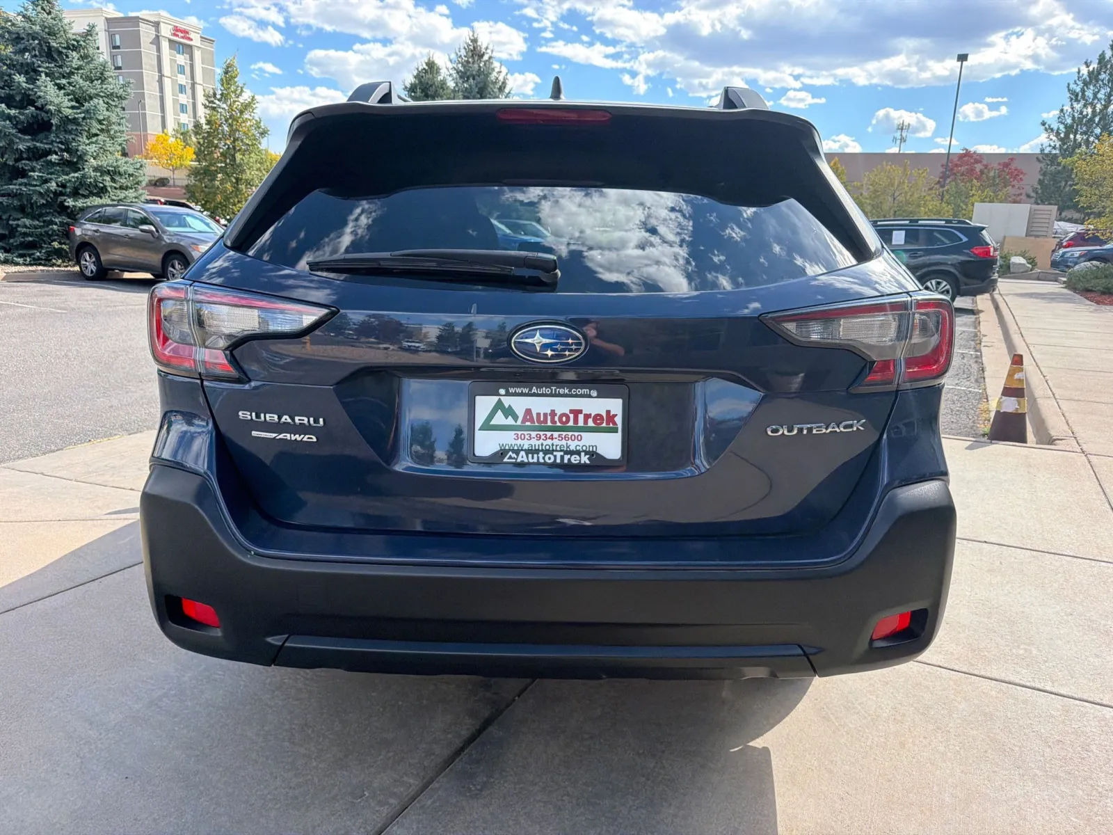 Subaru Outback photo 7