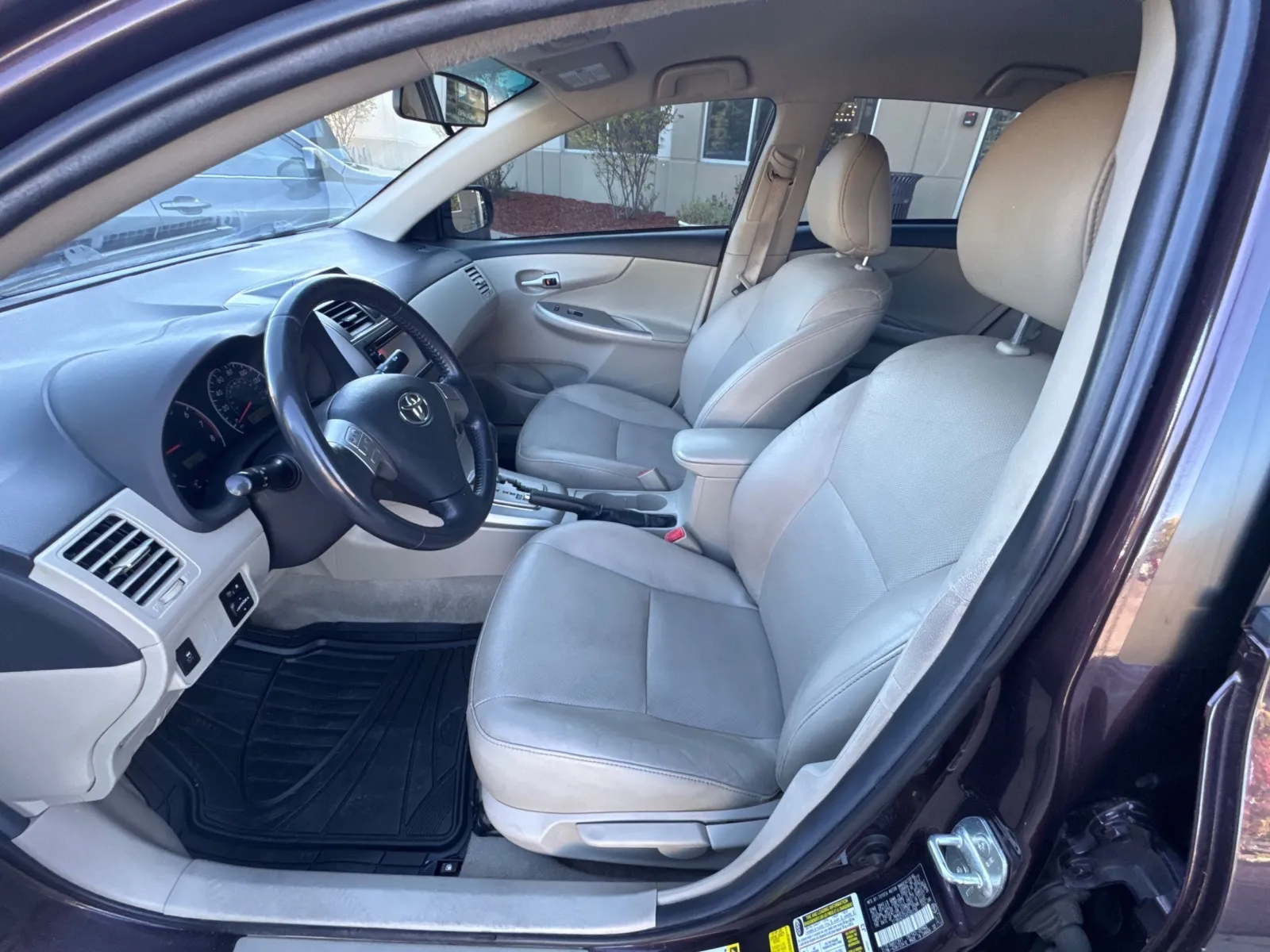 Toyota Corolla photo 25