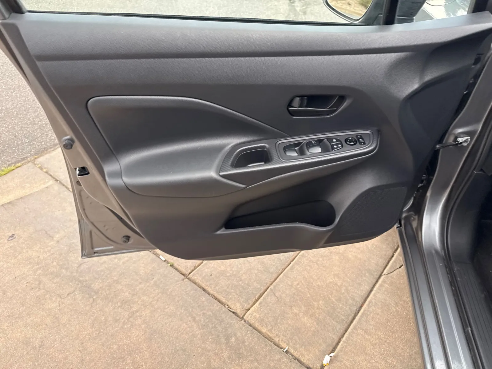 Nissan Versa photo 20