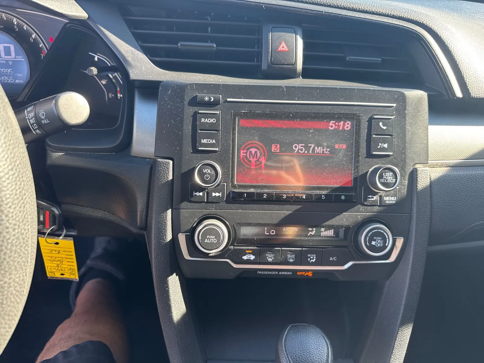 Honda Civic photo 28