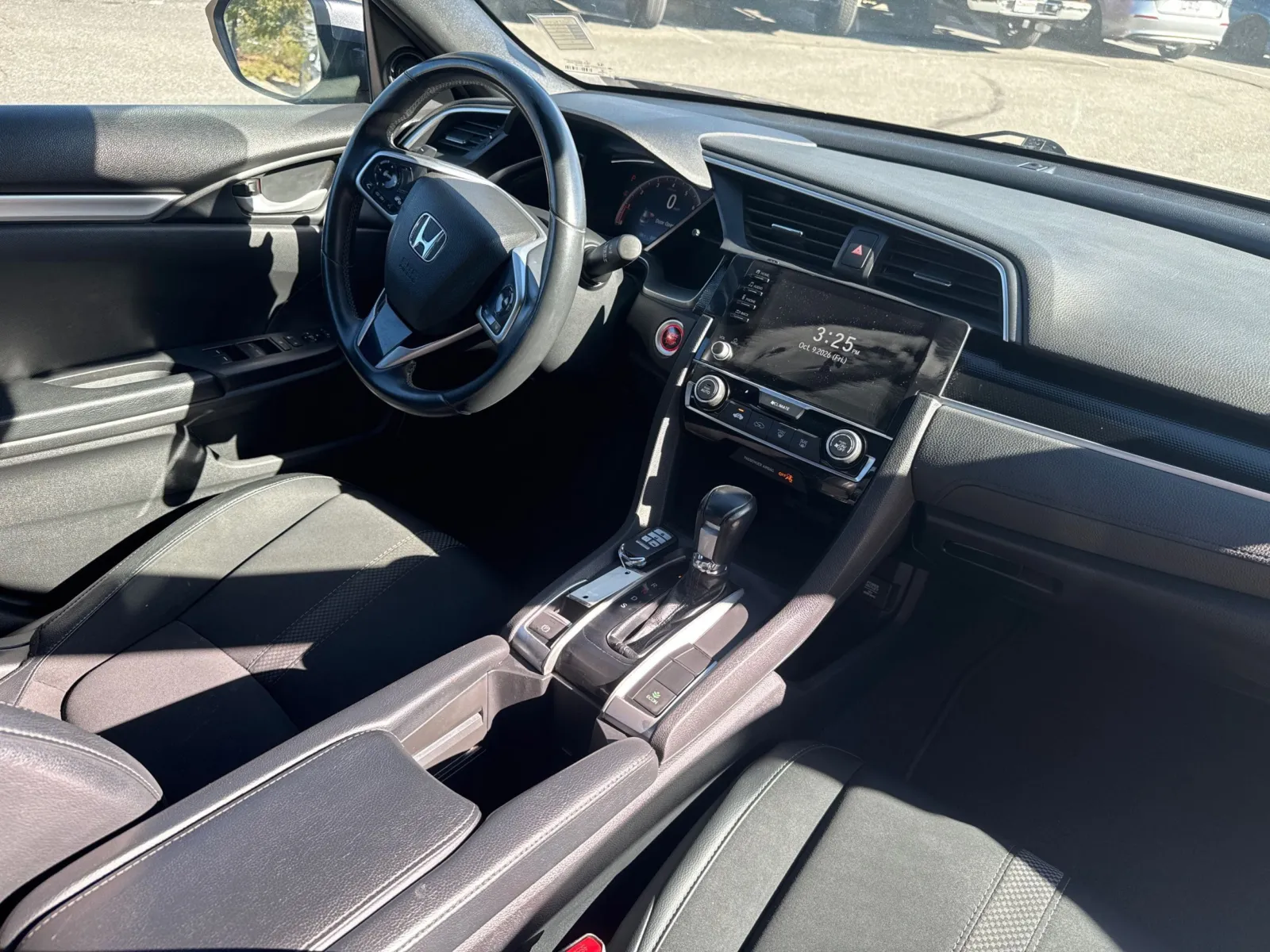 Honda Civic photo 17