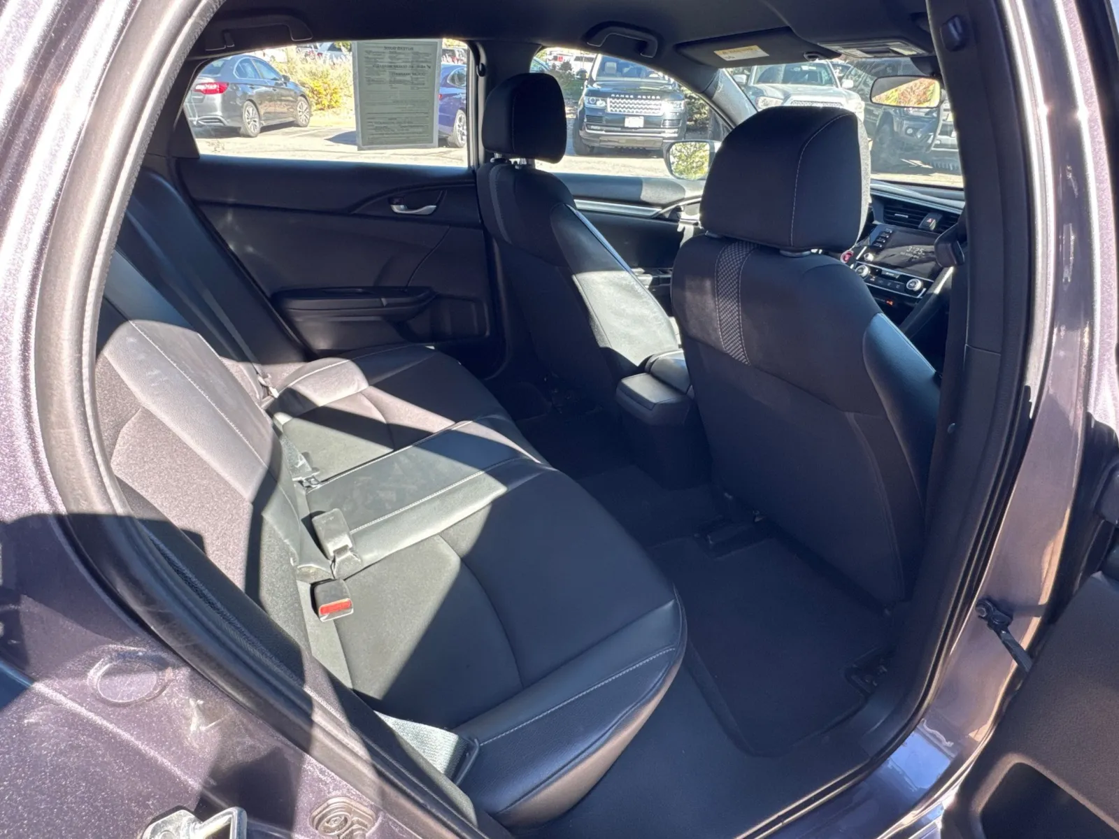 Honda Civic photo 18