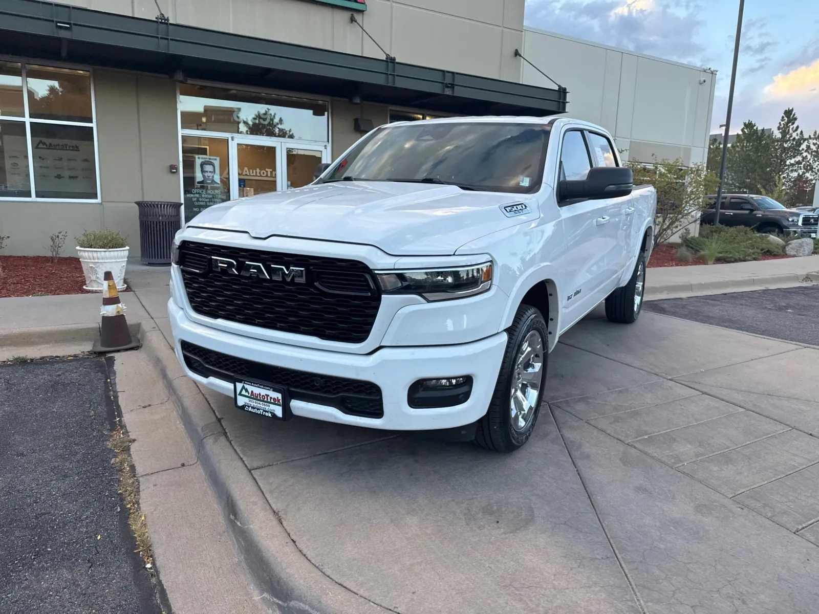 Ram 1500 photo 3
