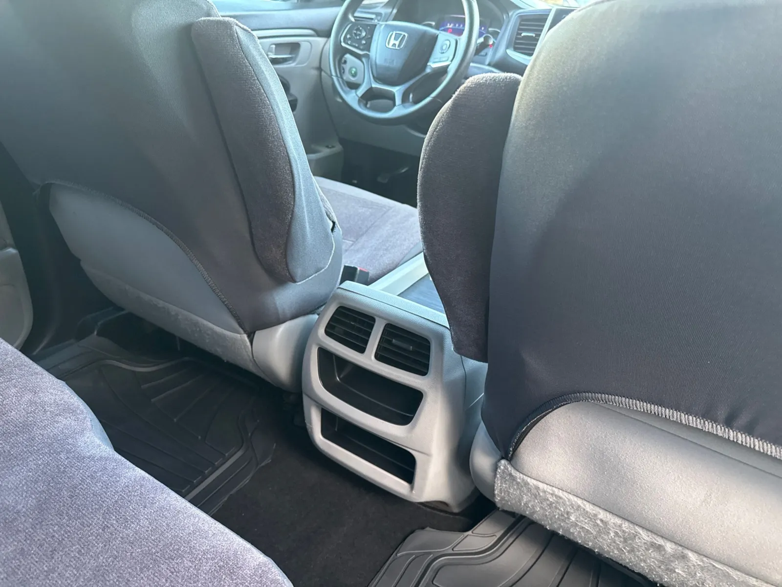 Honda Pilot photo 21