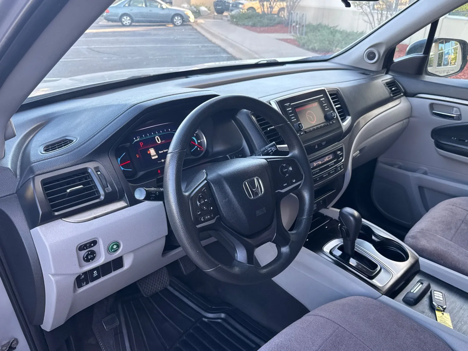 Honda Pilot photo 30