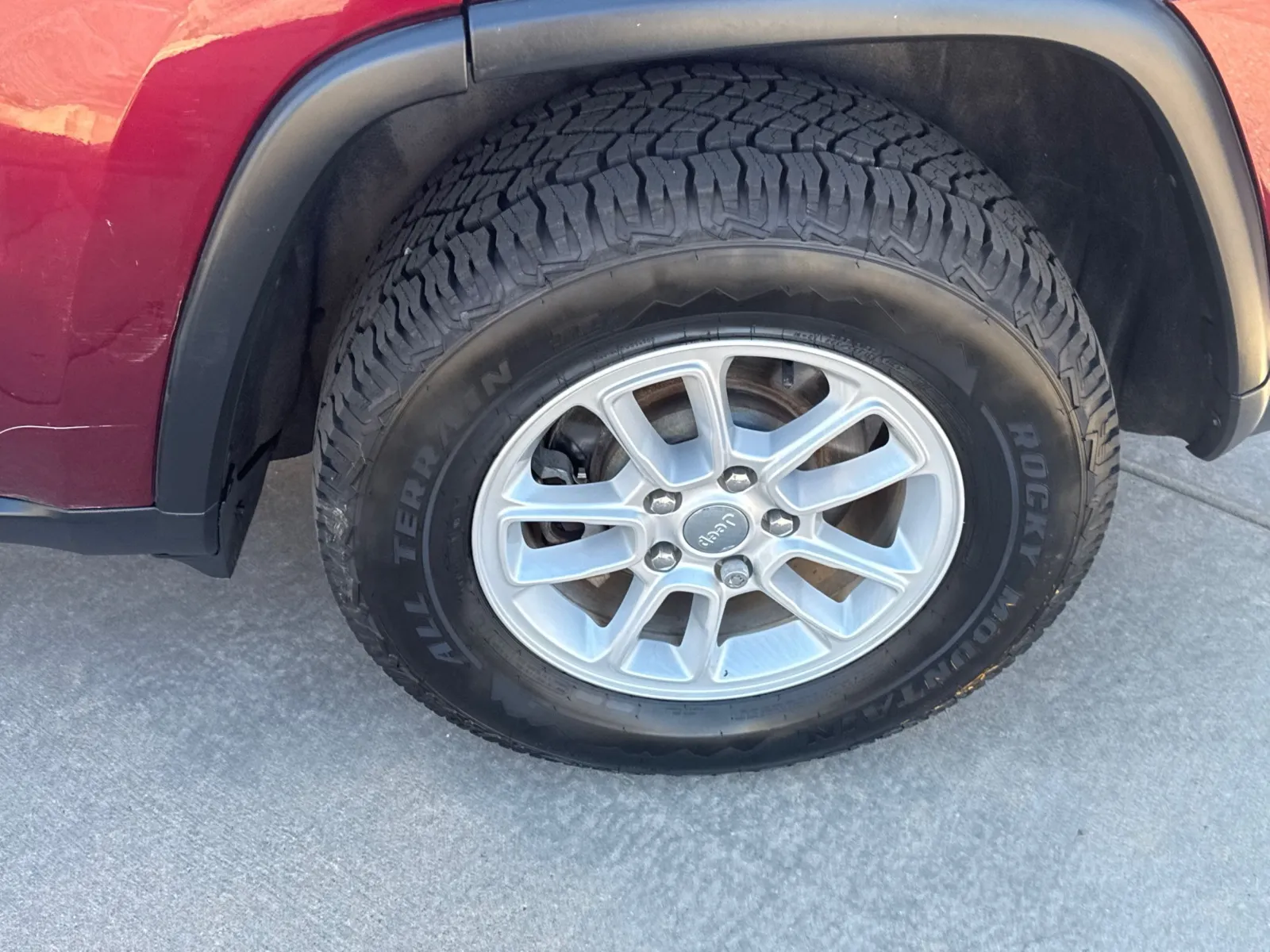 Jeep Grand Cherokee photo 15