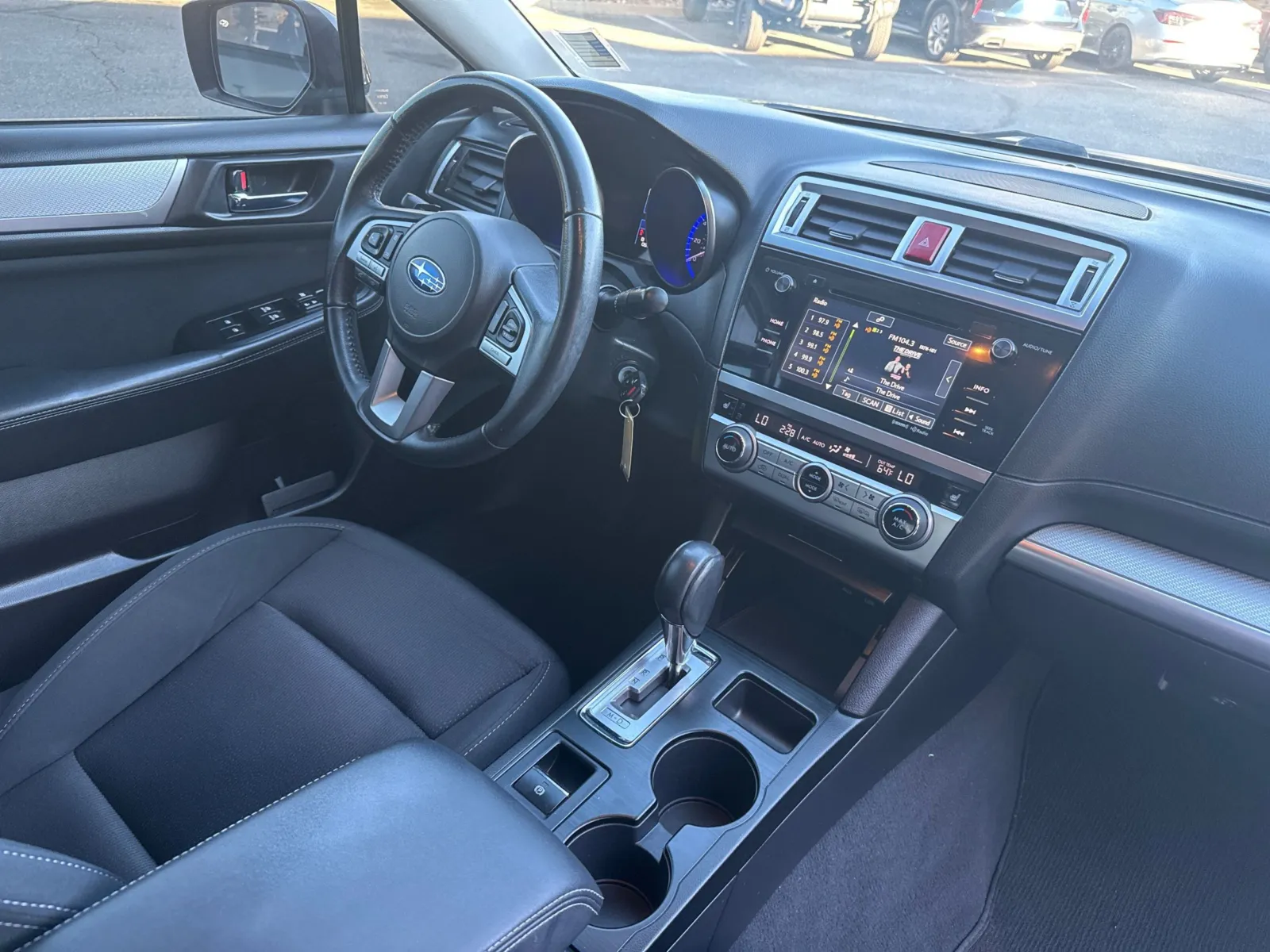 Subaru Legacy photo 18
