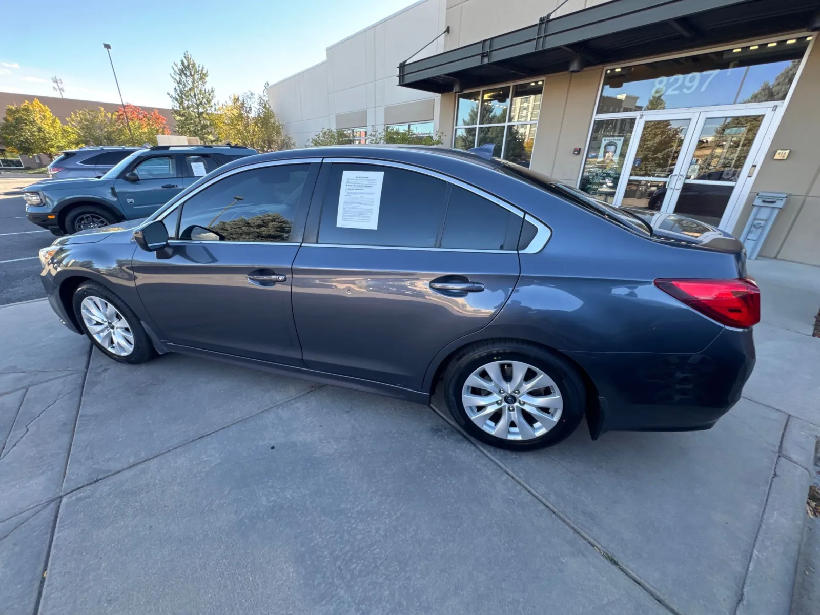 Subaru Legacy photo 9