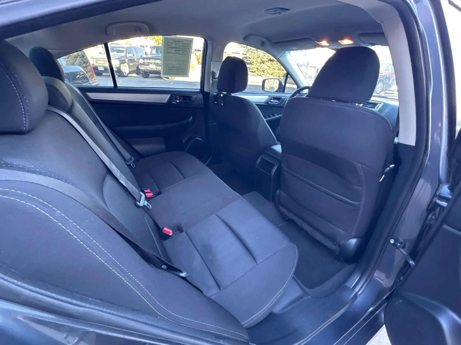 Subaru Legacy photo 20