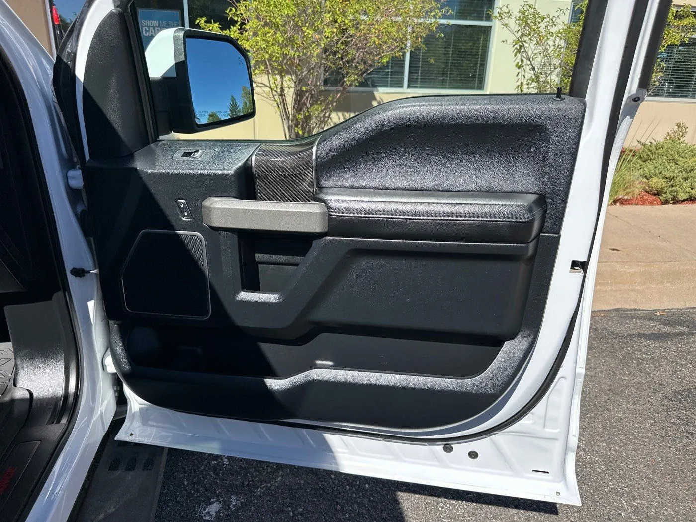 Ford F-150 photo 28