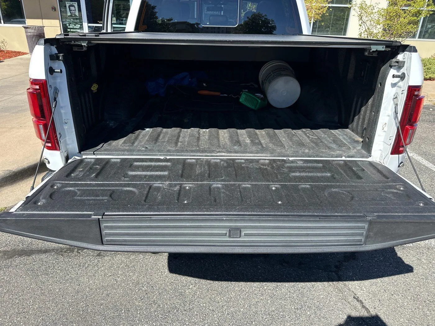 Ford F-150 photo 32
