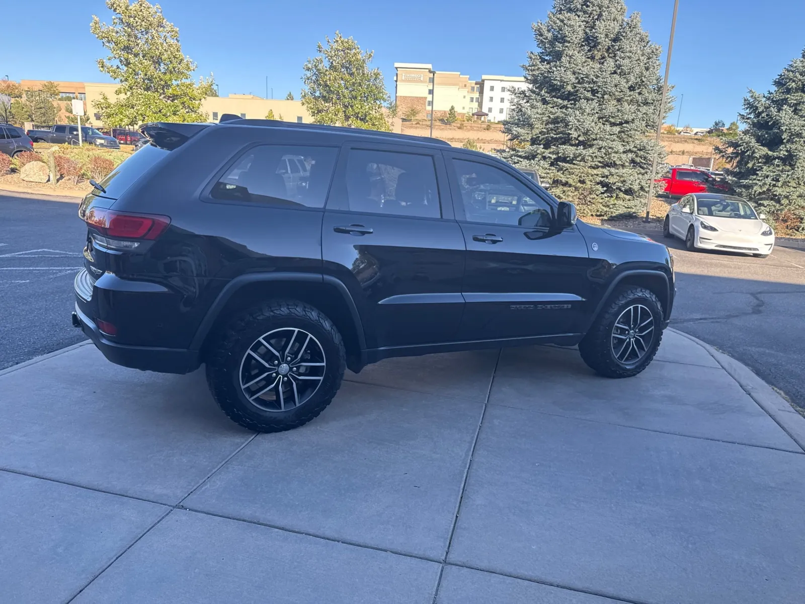 Jeep Grand Cherokee photo 6