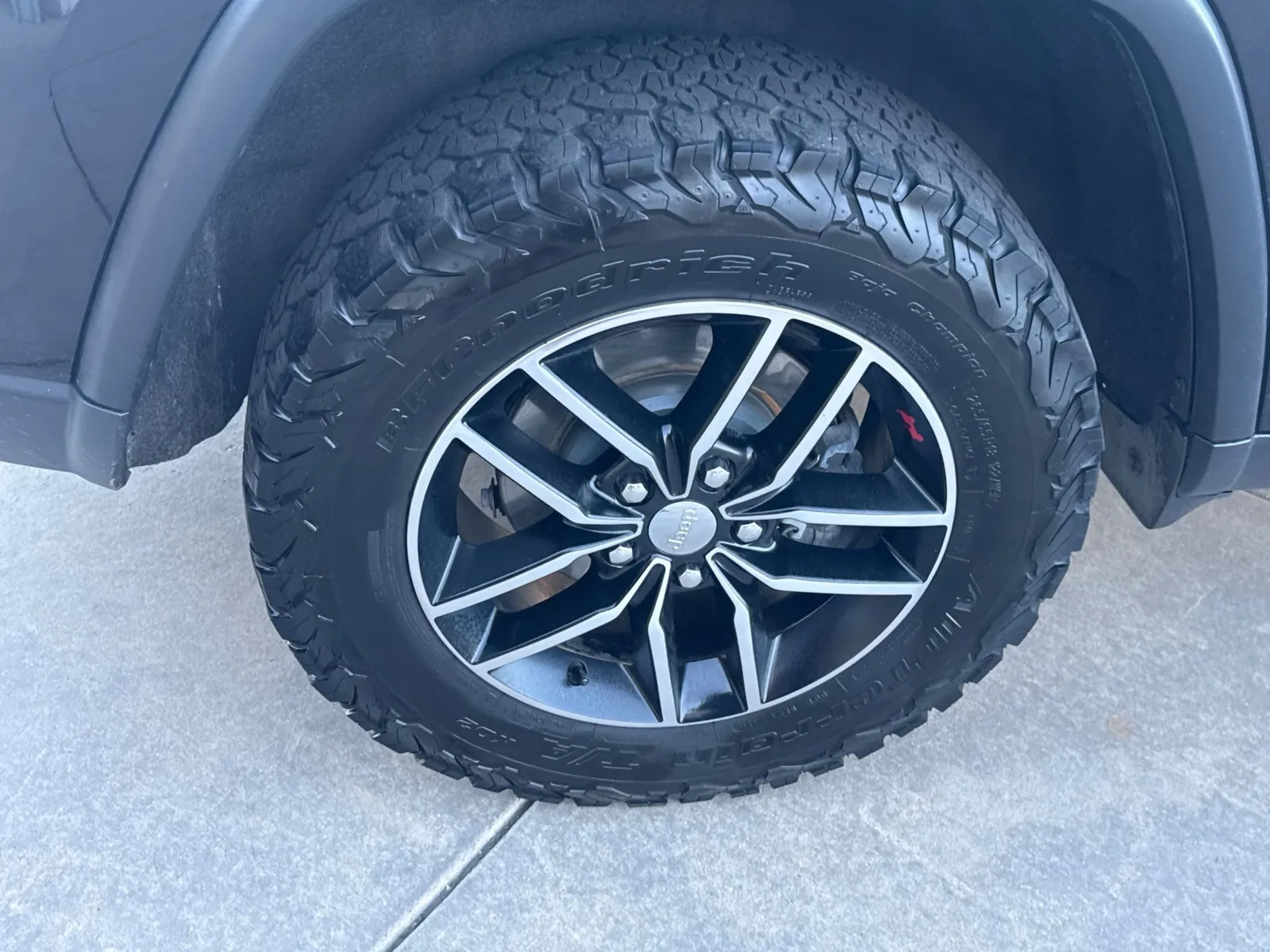 Jeep Grand Cherokee photo 15
